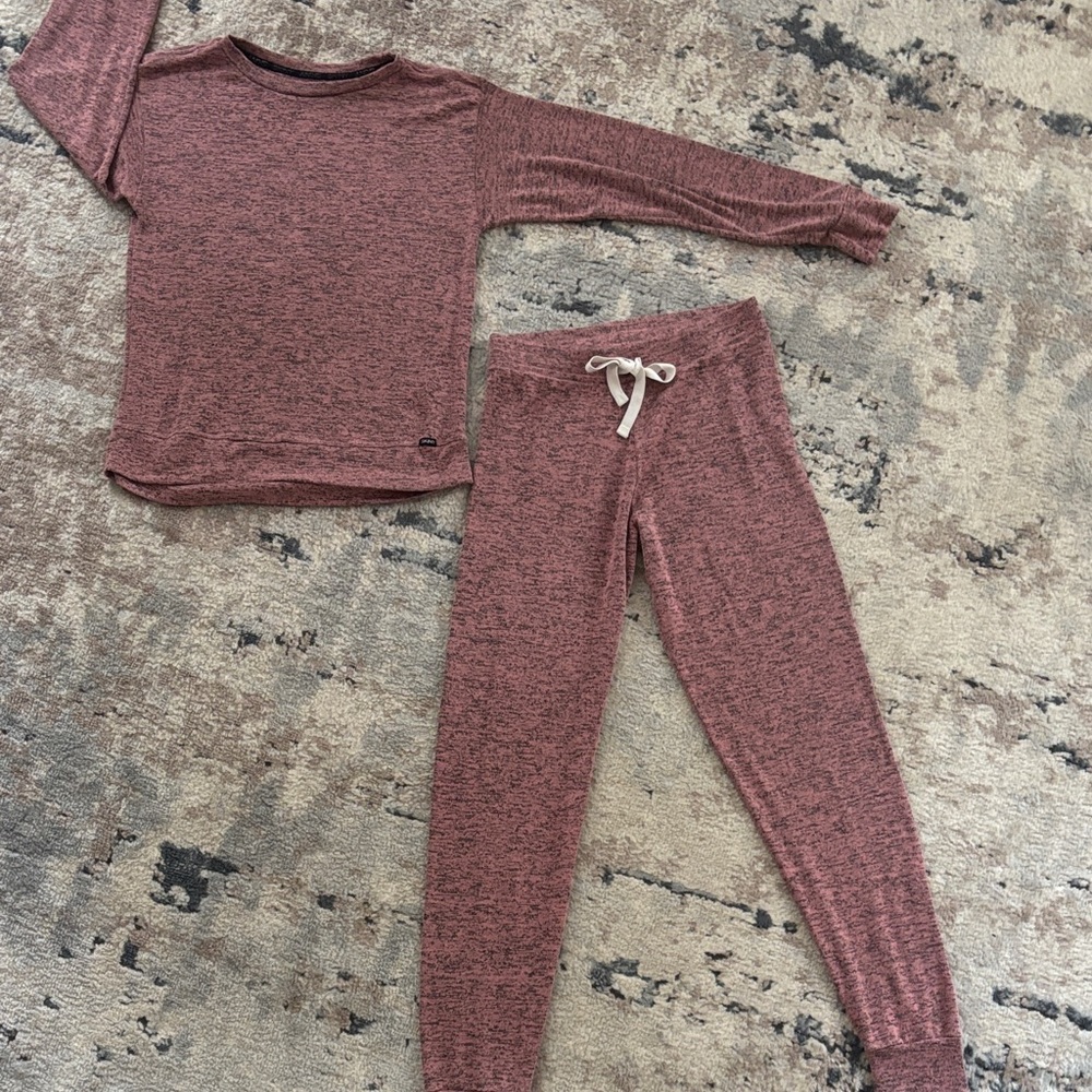 Women’s Skiny Pinkish Lounge/Pajama Set size Medium